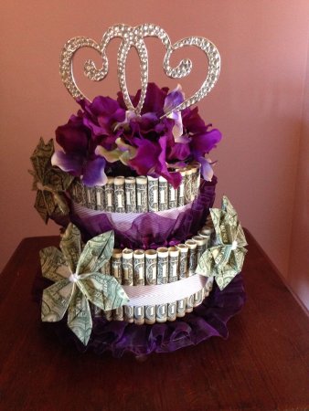 Подарок на свадьбу торт из денег